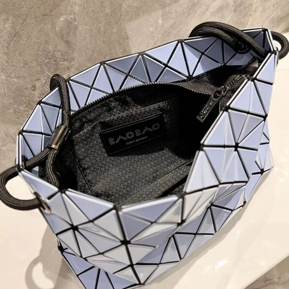 Issey Miyake shoulder Bag